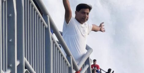 যান্ত্রিক শহরের প্রথম অভিজ্ঞতা ও নীরব বিস্ময়
